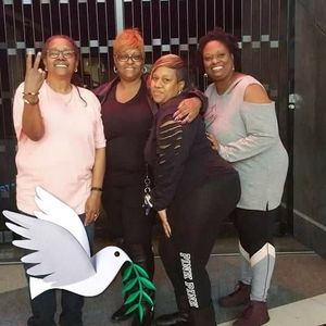 Meet your Posher, Jeanine